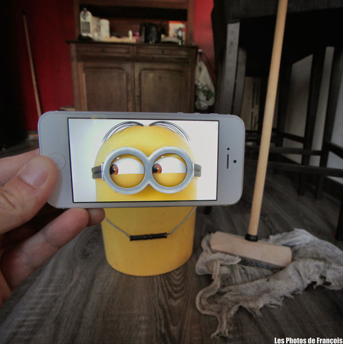 I-Insert-Movie-Scenes-Into-Real-Life-Situations-Using-My-Iphone-58aad72444ad8__700