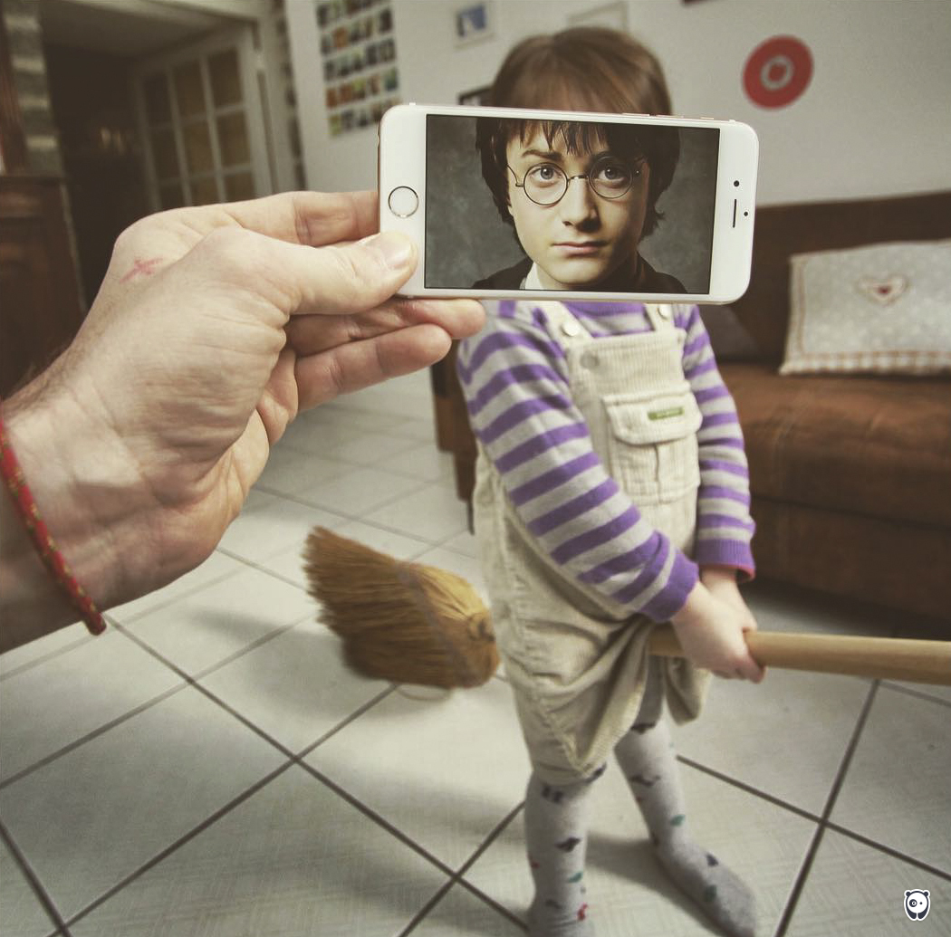 I-Insert-Movie-Scenes-Into-Real-Life-Situations-Using-My-Iphone-58aada418bac2__700