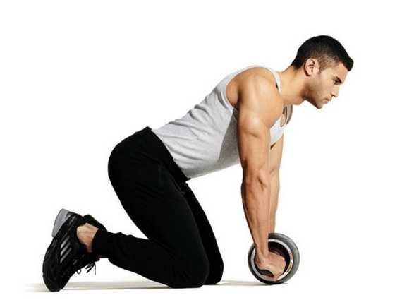 kneeling-ab-wheel-rollouts