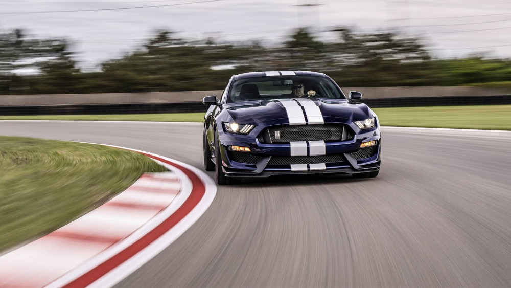 2019-ford-mustang-shelby-gt350