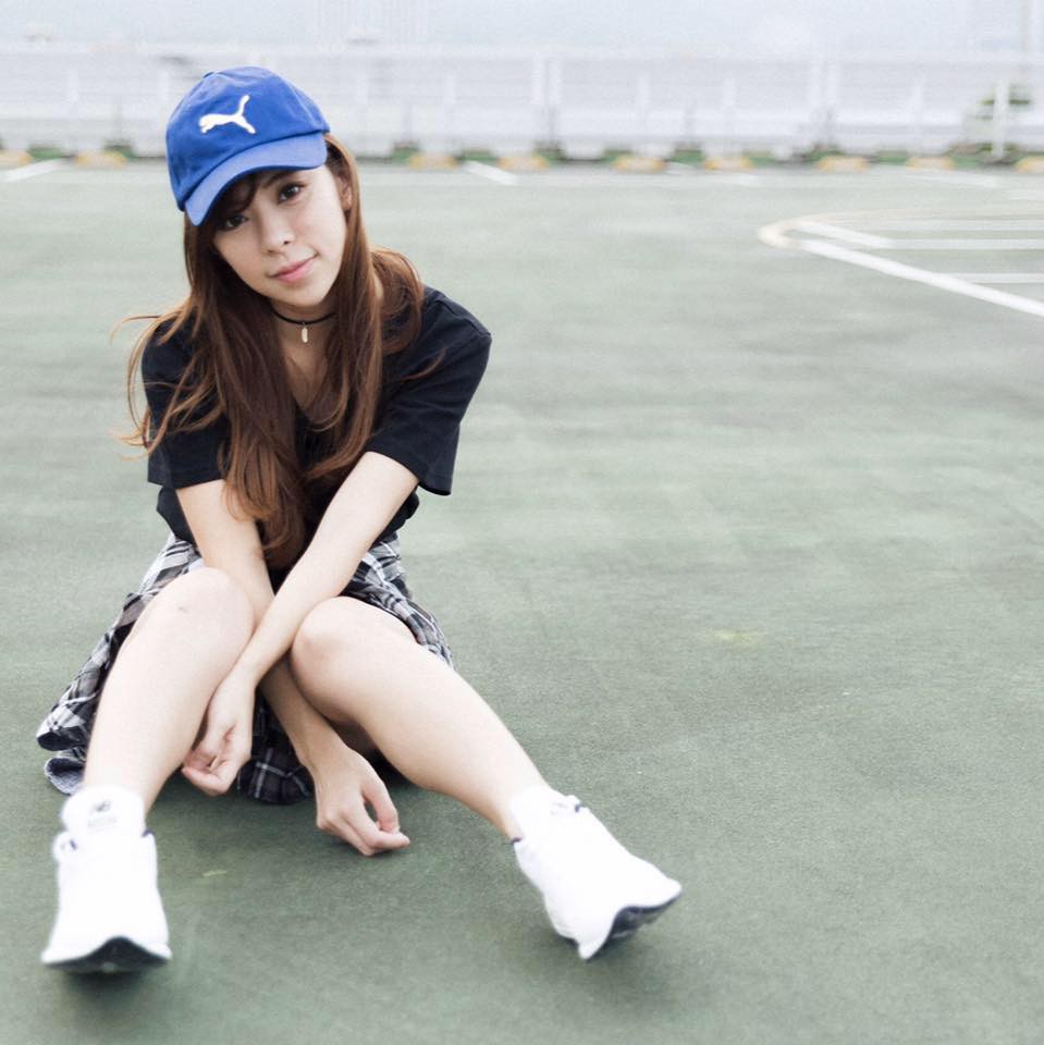 【性感蘿拉】LuxyGirl舞出前凸後翹的逆天身材!