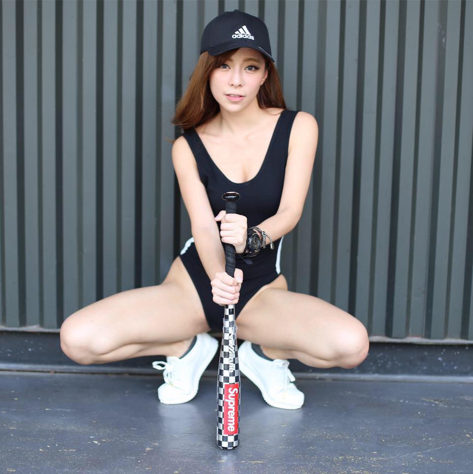 【性感蘿拉】LuxyGirl舞出前凸後翹的逆天身材!