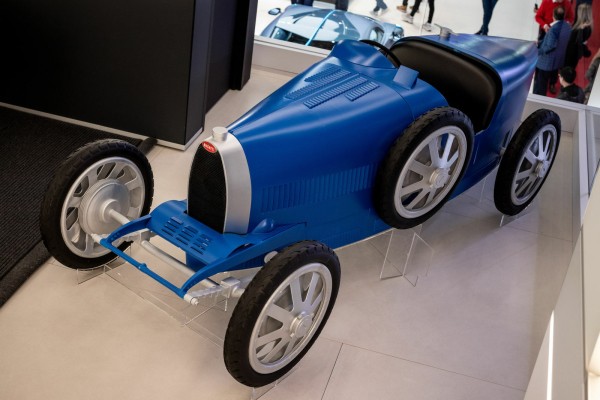 【高質】奢華復古超跑!Bugatti推$33,800美元Baby ll電動車內置兩用模式!