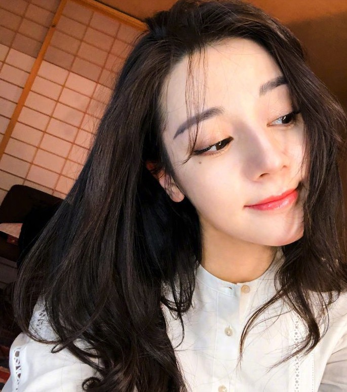 8位最美黑发女星 - menelect|presslogic